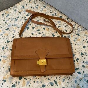 Elegant Brown Leather Shoulder Bag
